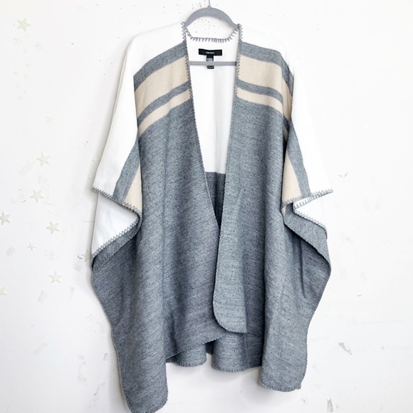 FOREVER 21 color block poncho gray and white tan blanket shawl - Picture 10 of 10
